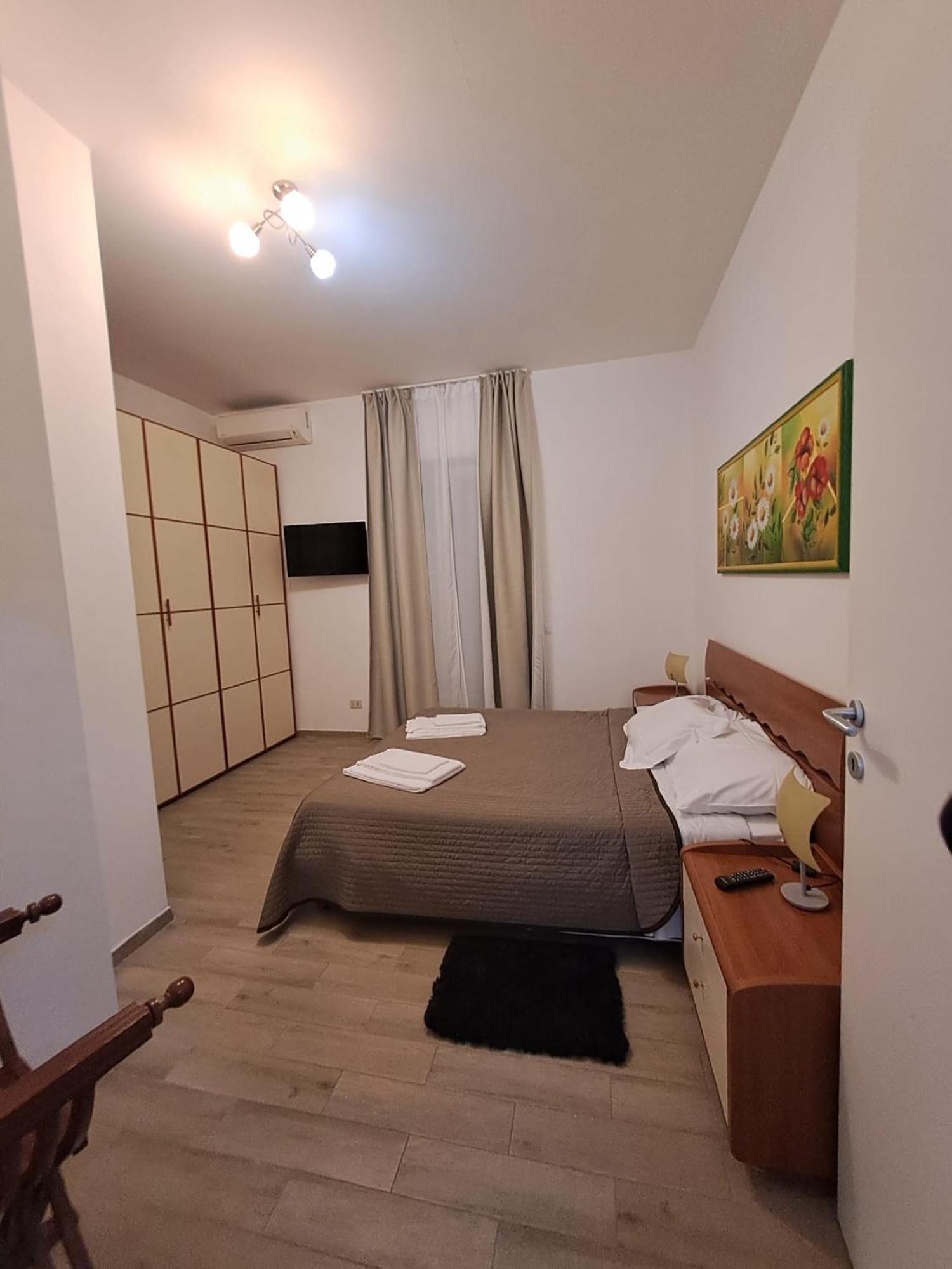 Rome Apartment D'Amata Чампино Екстериор снимка