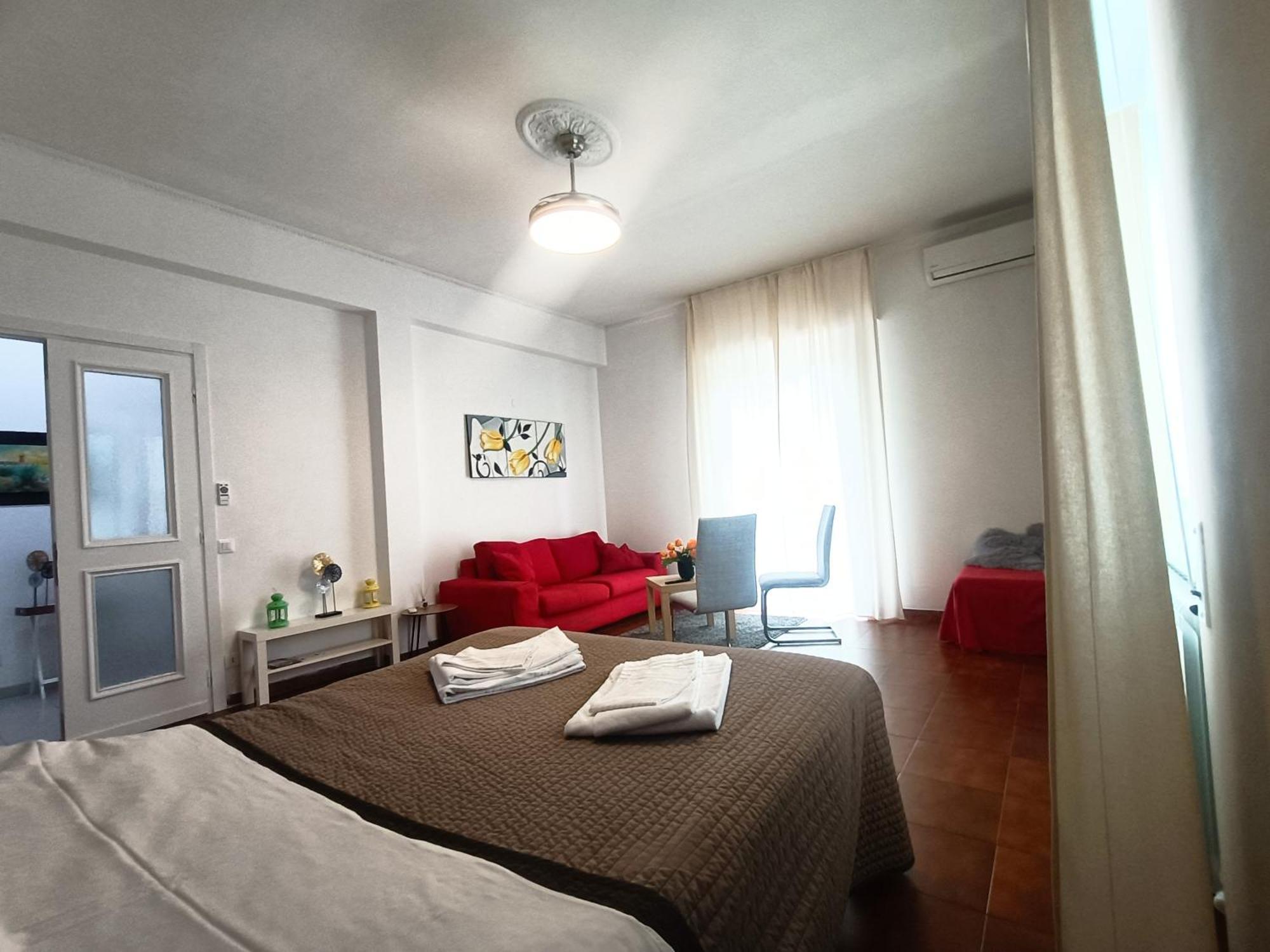 Rome Apartment D'Amata Чампино Екстериор снимка